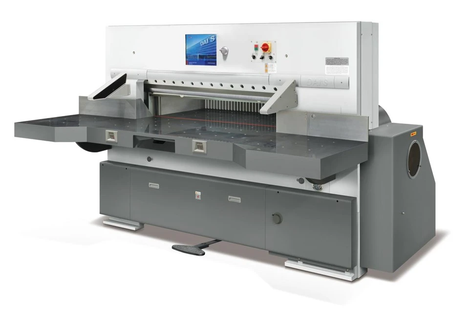 Máy cắt giấy 1640